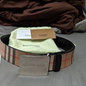 Burberry belt